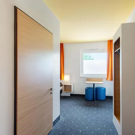 Готель Augsburg-sued